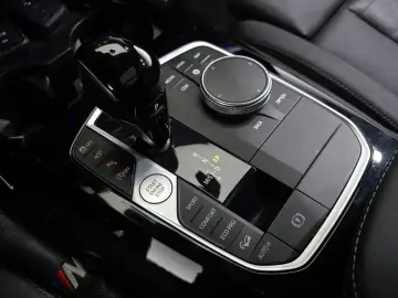 2023 BMW X4 с пробегом 35 239 км