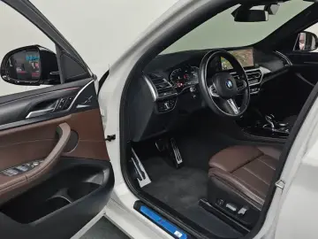 2023 BMW X4 с пробегом 47 497 км
