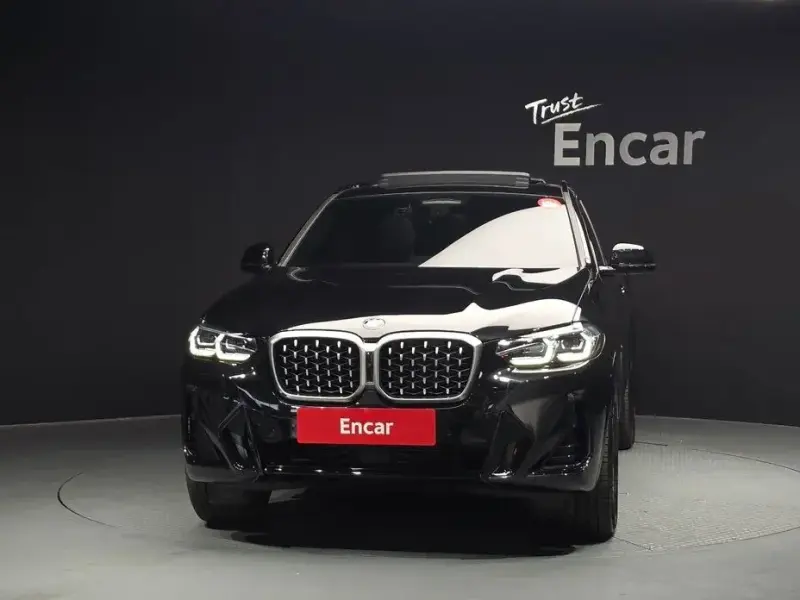 2024 BMW X4 с пробегом 24 132 км