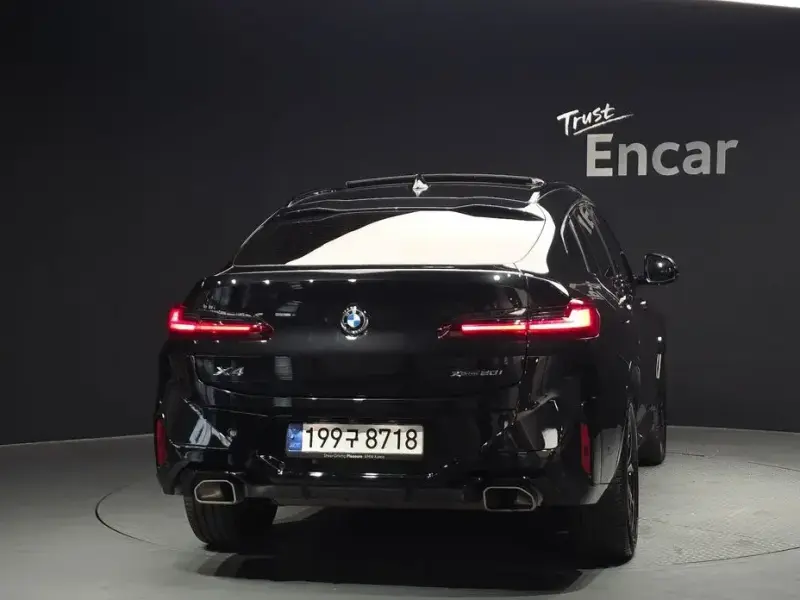 2024 BMW X4 с пробегом 24 132 км