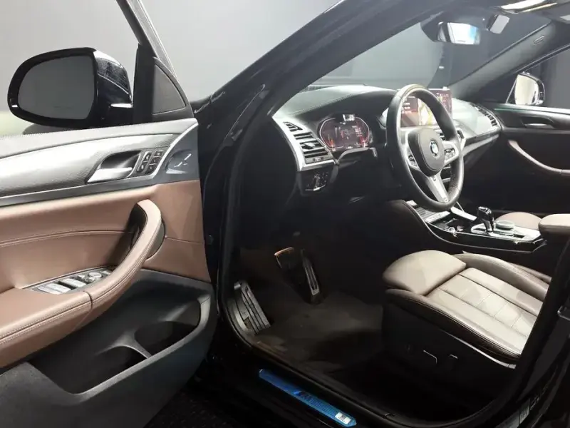 2024 BMW X4 с пробегом 24 132 км