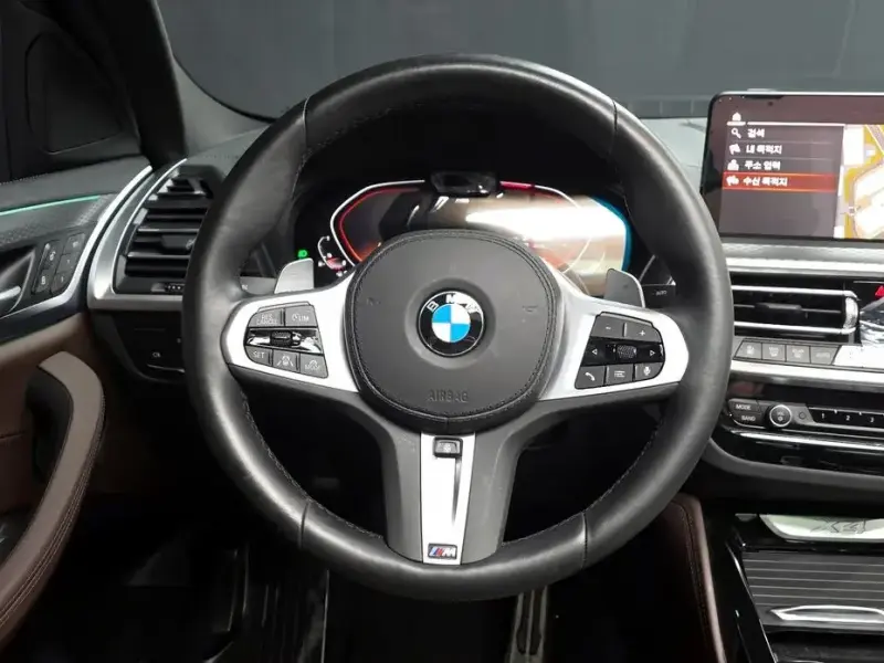 2024 BMW X4 с пробегом 24 132 км