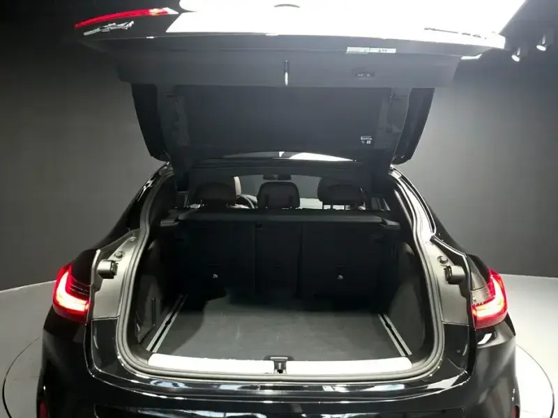 2024 BMW X4 с пробегом 24 132 км