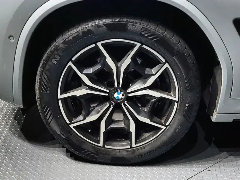 2023 BMW X4 с пробегом 71 837 км