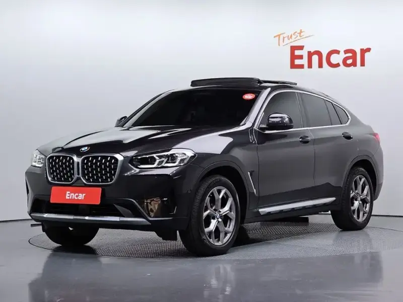 2023 BMW X4 с пробегом 58 272 км