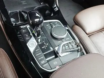 2023 BMW X4 с пробегом 58 272 км
