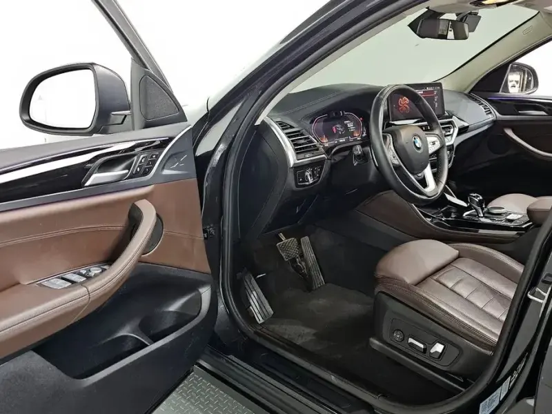 2023 BMW X4 с пробегом 58 272 км