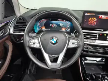 2023 BMW X4 с пробегом 58 272 км