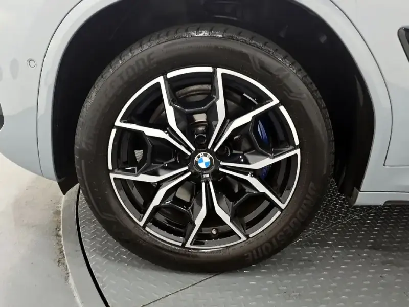 2024 BMW X4 с пробегом 28 344 км