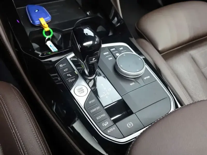 2024 BMW X4 с пробегом 28 344 км