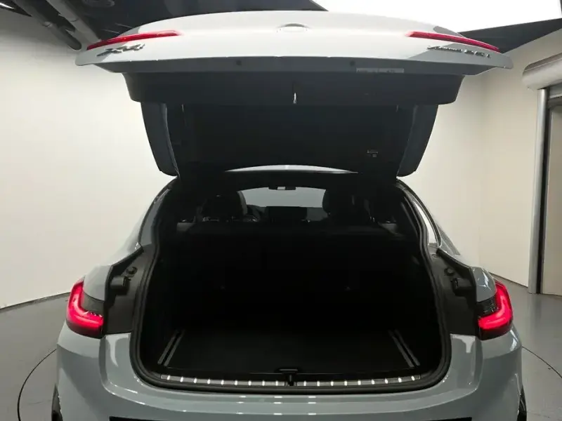 2024 BMW X4 с пробегом 28 344 км