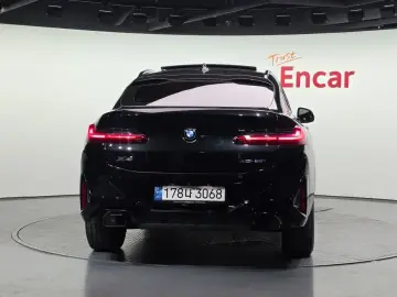 2023 BMW X4 с пробегом 34 133 км