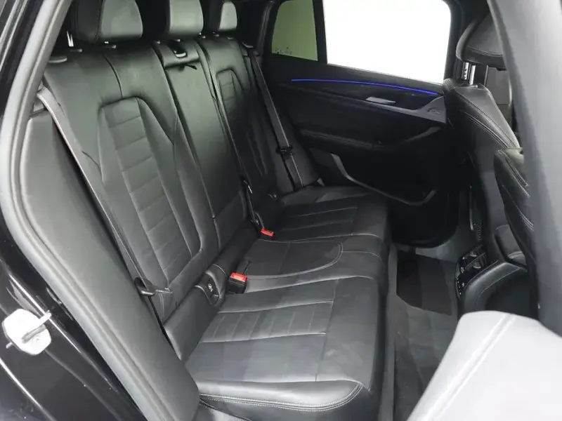 2023 BMW X4 с пробегом 34 133 км