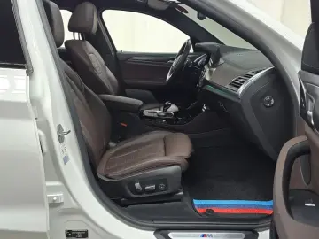2023 BMW X4 с пробегом 75 720 км
