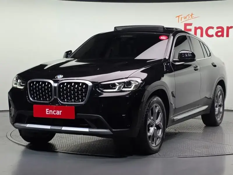 2023 BMW X4 с пробегом 29 387 км