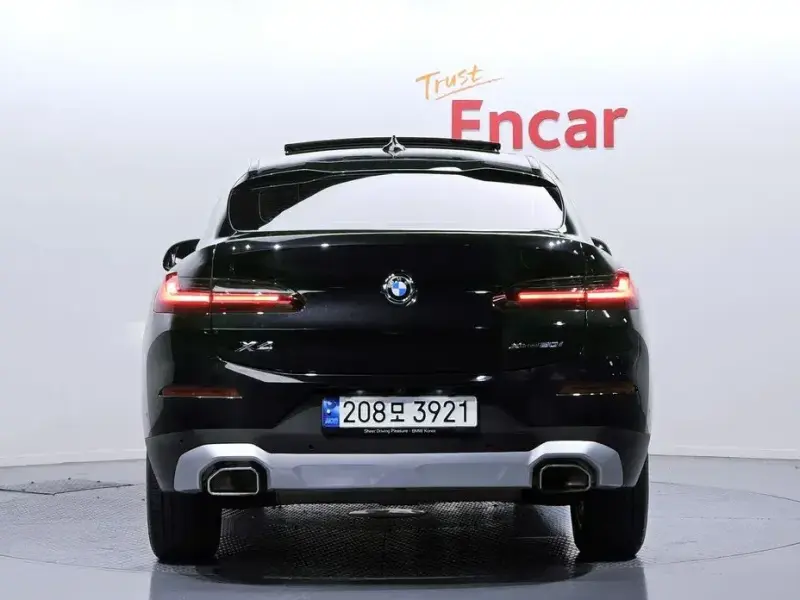 2023 BMW X4 с пробегом 66 878 км