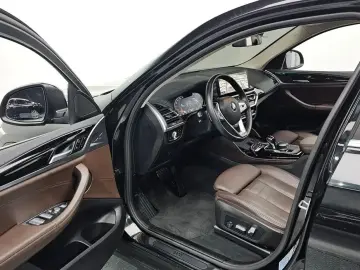2023 BMW X4 с пробегом 66 878 км