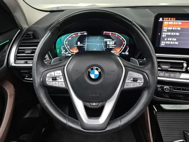 2023 BMW X4 с пробегом 66 878 км