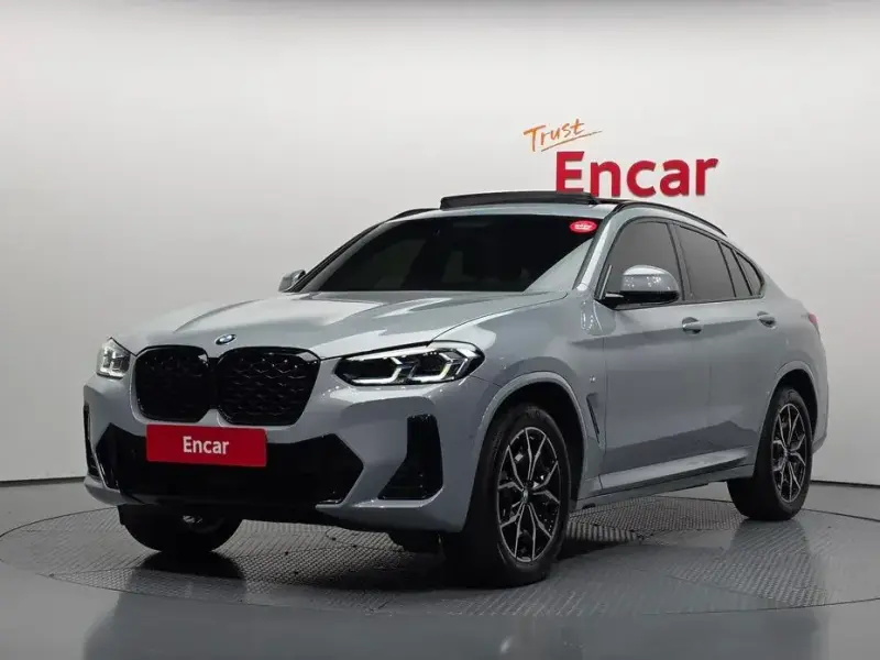 2023 BMW X4 с пробегом 39 399 км