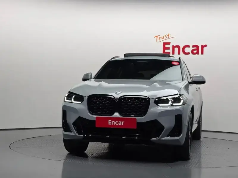 2023 BMW X4 с пробегом 39 399 км