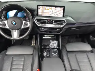 2023 BMW X4 с пробегом 39 399 км