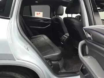 2023 BMW X4 с пробегом 39 399 км