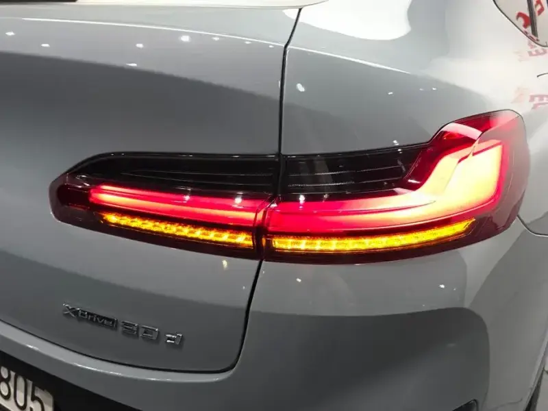 2023 BMW X4 с пробегом 39 399 км