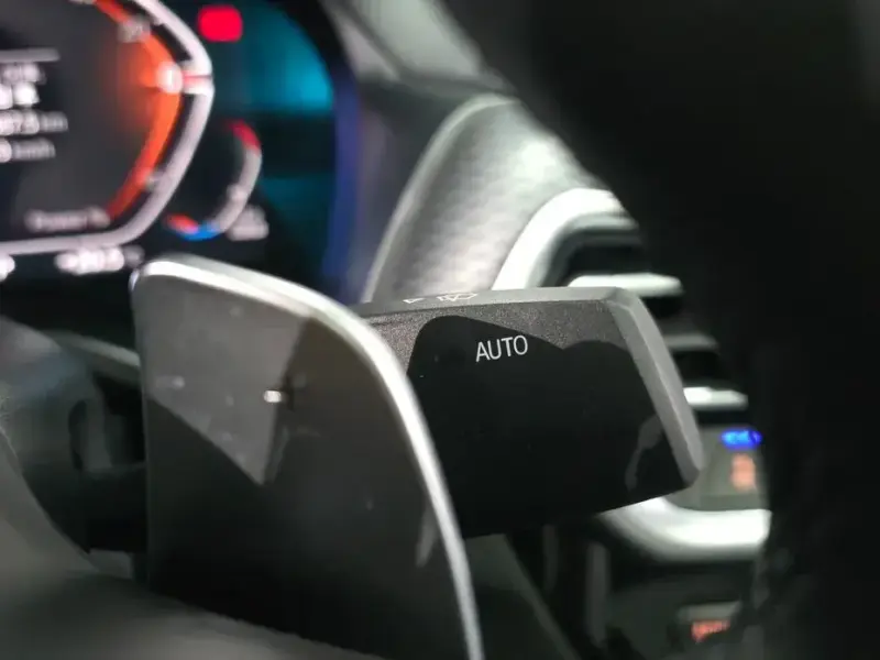 2023 BMW X4 с пробегом 39 399 км
