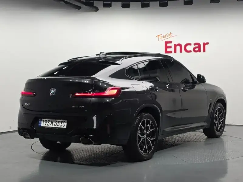 2023 BMW X4 с пробегом 50 000 км