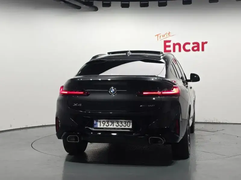 2023 BMW X4 с пробегом 50 000 км