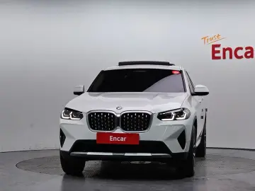 2025 BMW X4 с пробегом 8 768 км
