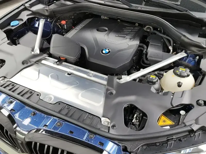 2023 BMW X4 с пробегом 19 017 км