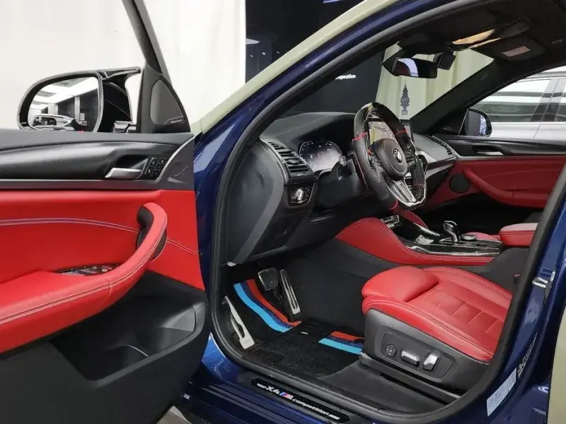 2023 BMW X4 с пробегом 19 017 км