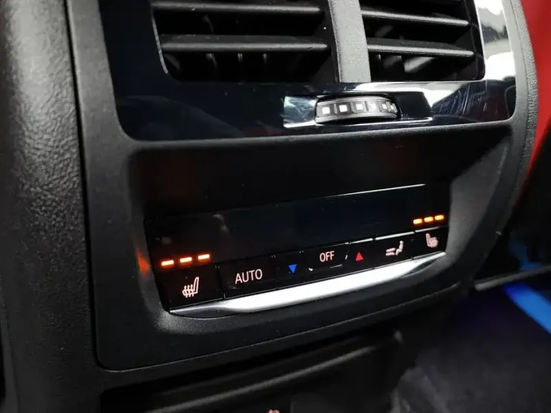 2023 BMW X4 с пробегом 19 017 км