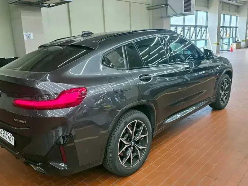2023 BMW X4 с пробегом 60 155 км