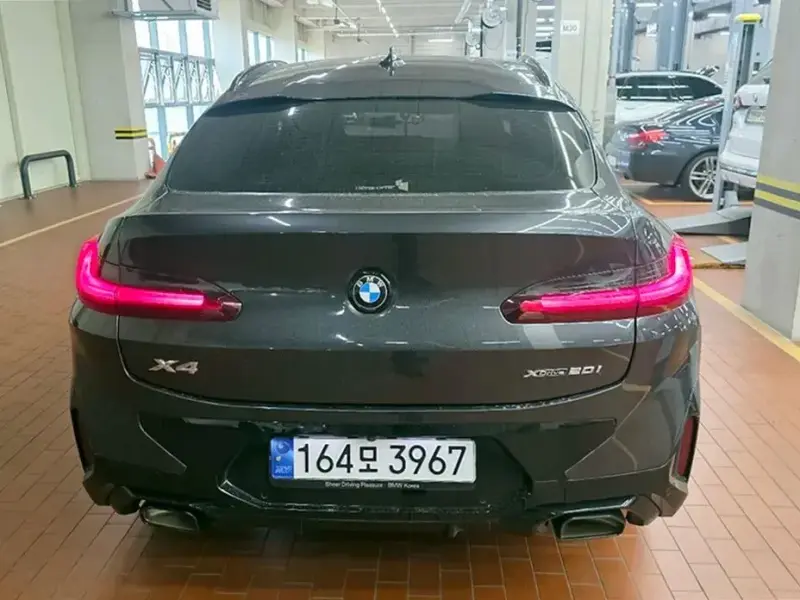 2023 BMW X4 с пробегом 60 155 км