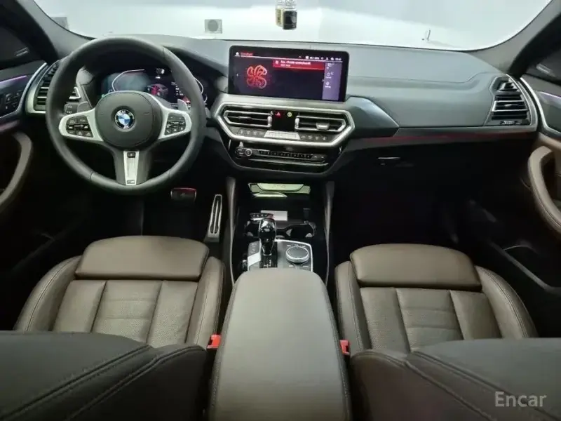 2025 BMW X4 с пробегом 11 122 км