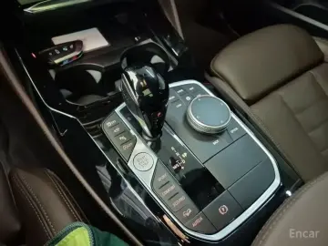 2025 BMW X4 с пробегом 11 122 км
