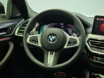 2025 BMW X4 с пробегом 11 122 км