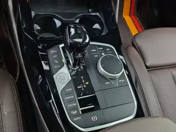 2025 BMW X4 с пробегом 9 711 км