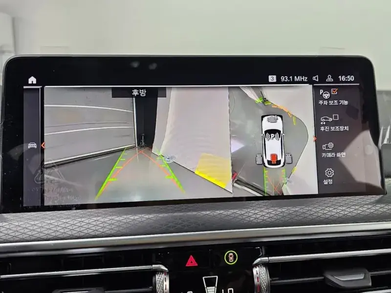 2025 BMW X4 с пробегом 9 711 км