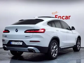2023 BMW X4 с пробегом 43 750 км