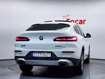2023 BMW X4 с пробегом 43 750 км