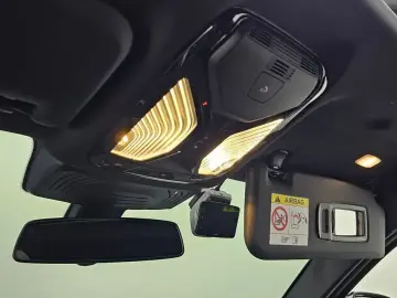 2025 BMW X4 с пробегом 9 711 км