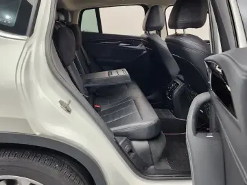 2023 BMW X4 с пробегом 43 750 км