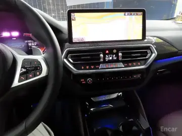 2023 BMW X4 с пробегом 16 800 км