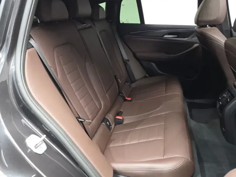 2024 BMW X4 с пробегом 14 082 км