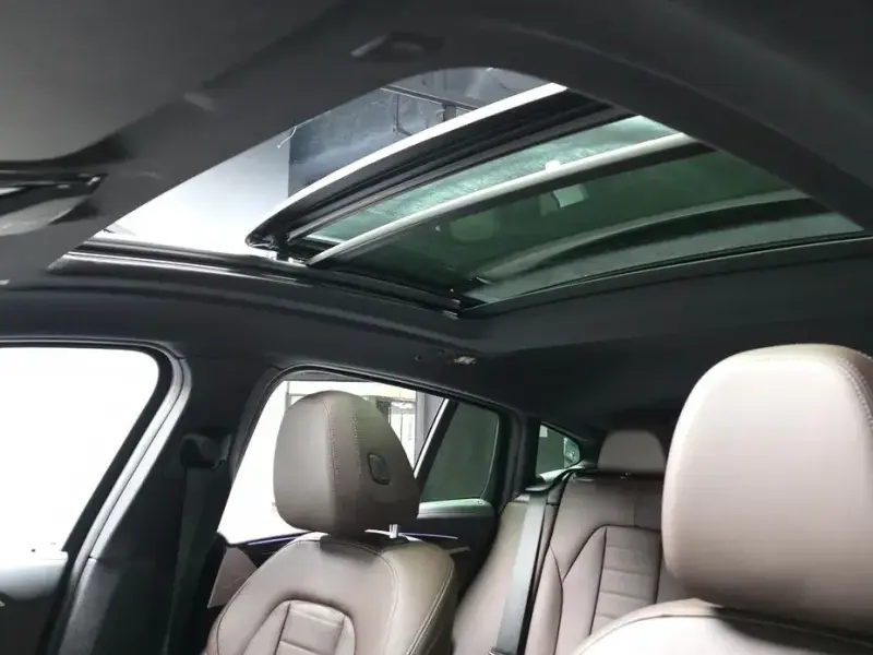 2024 BMW X4 с пробегом 14 082 км