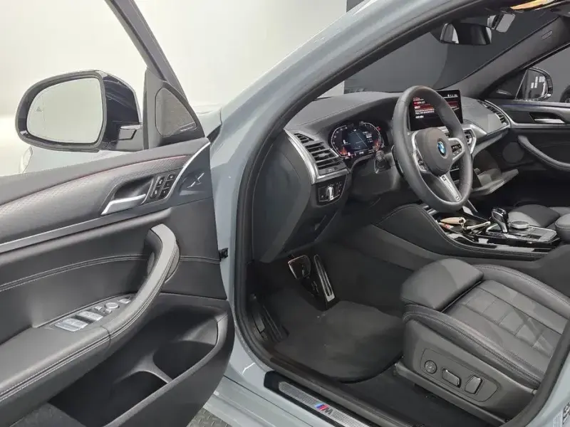 2025 BMW X4 с пробегом 7 061 км