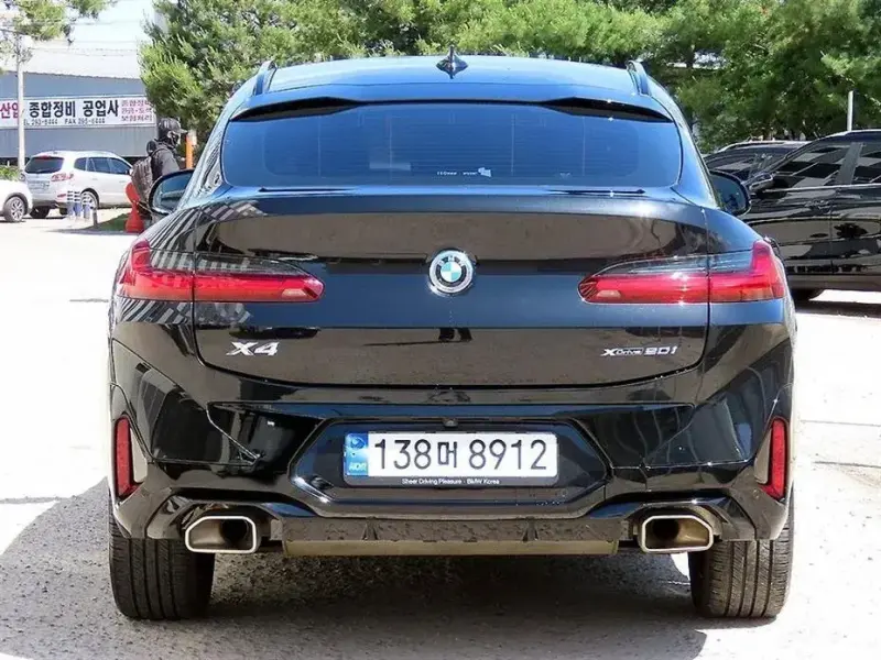 2023 BMW X4 с пробегом 54 185 км